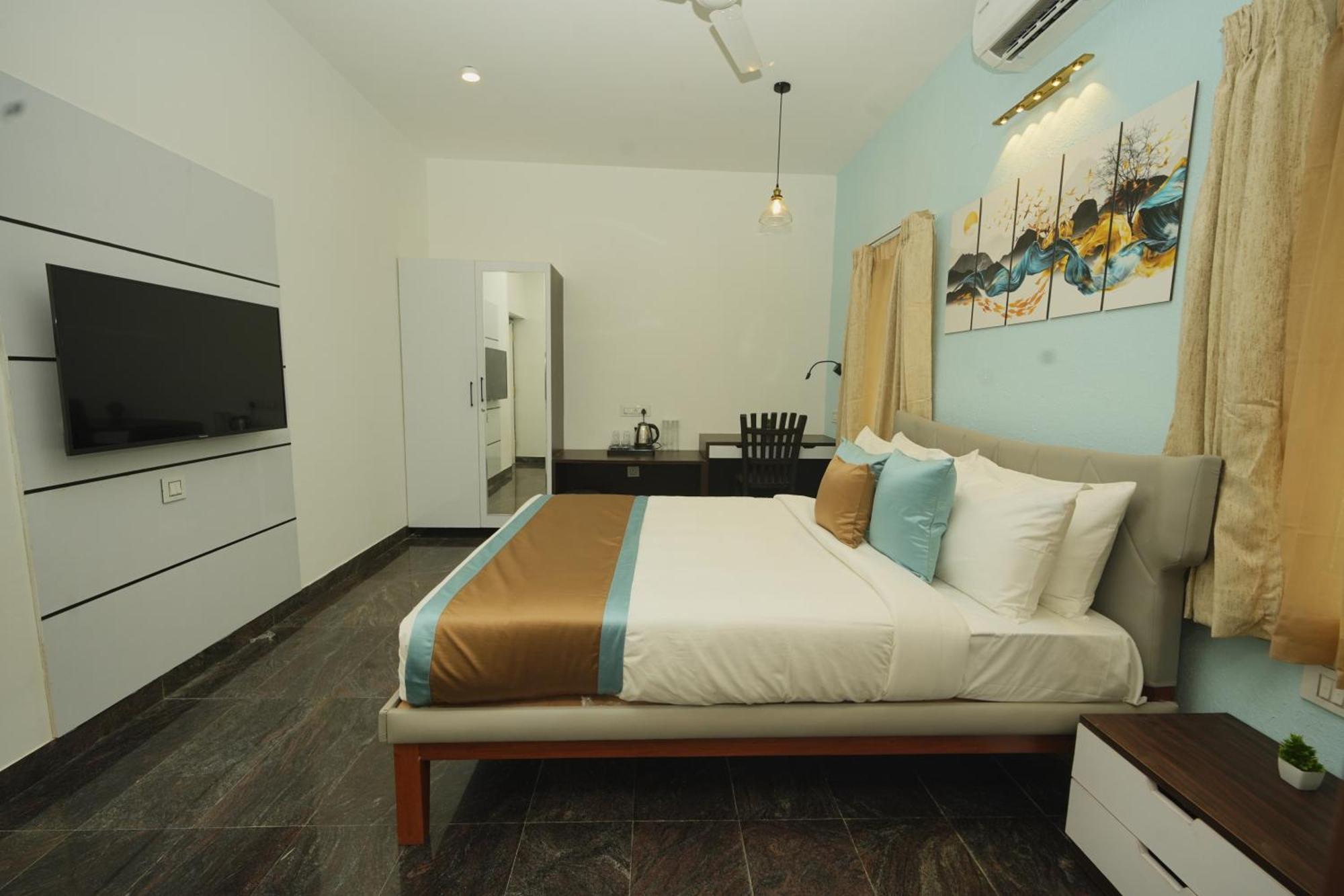 Bay Breeze Suites Chennai Bagian luar foto
